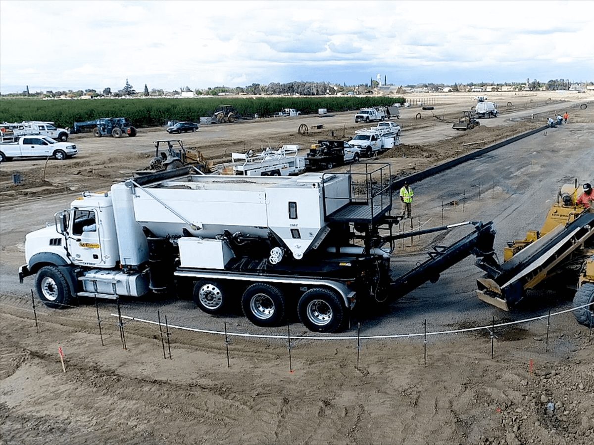 concrete-truck-pilotruck