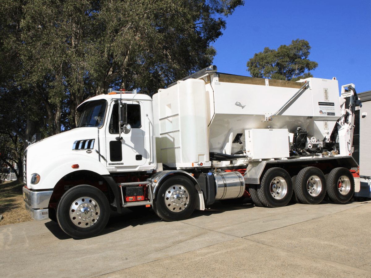 concrete-truck-pilotruck