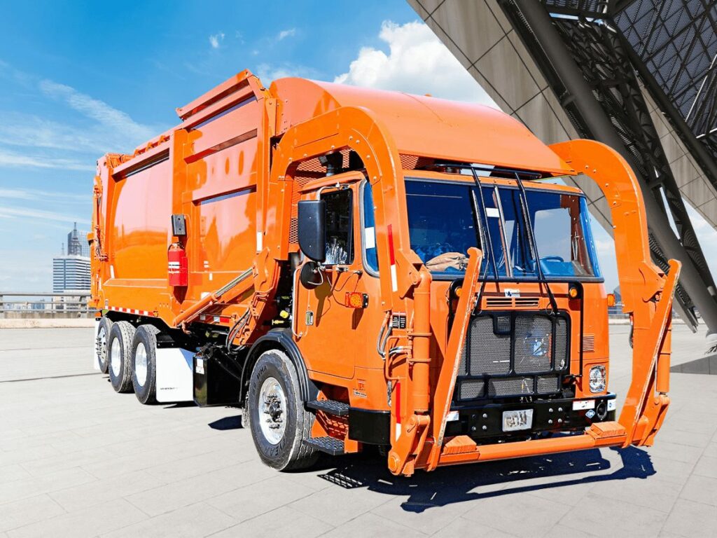 front loader garbage truck 3