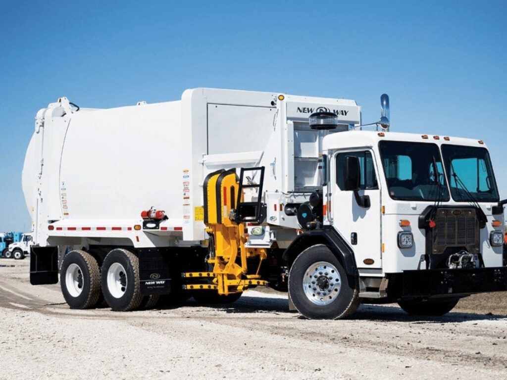 side loader garbage truck 2